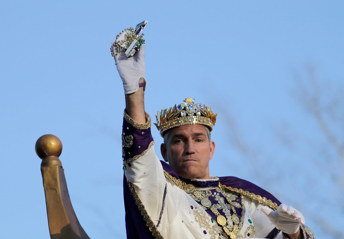 Mardi Gras fun on Sunday: Our favorite photos